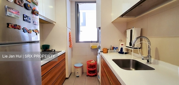 Skies Miltonia (D27), Condominium #244015001